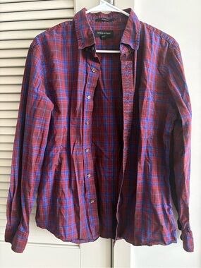 Banana Republic Red & Blue Plaid Button-Up Shirt - Men's* Sz. Medium